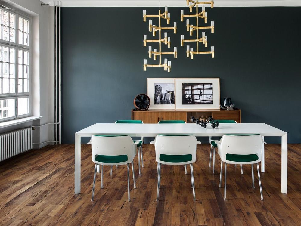 DESIGNER TIPS: DARK WOOD FLOORING IDEAS