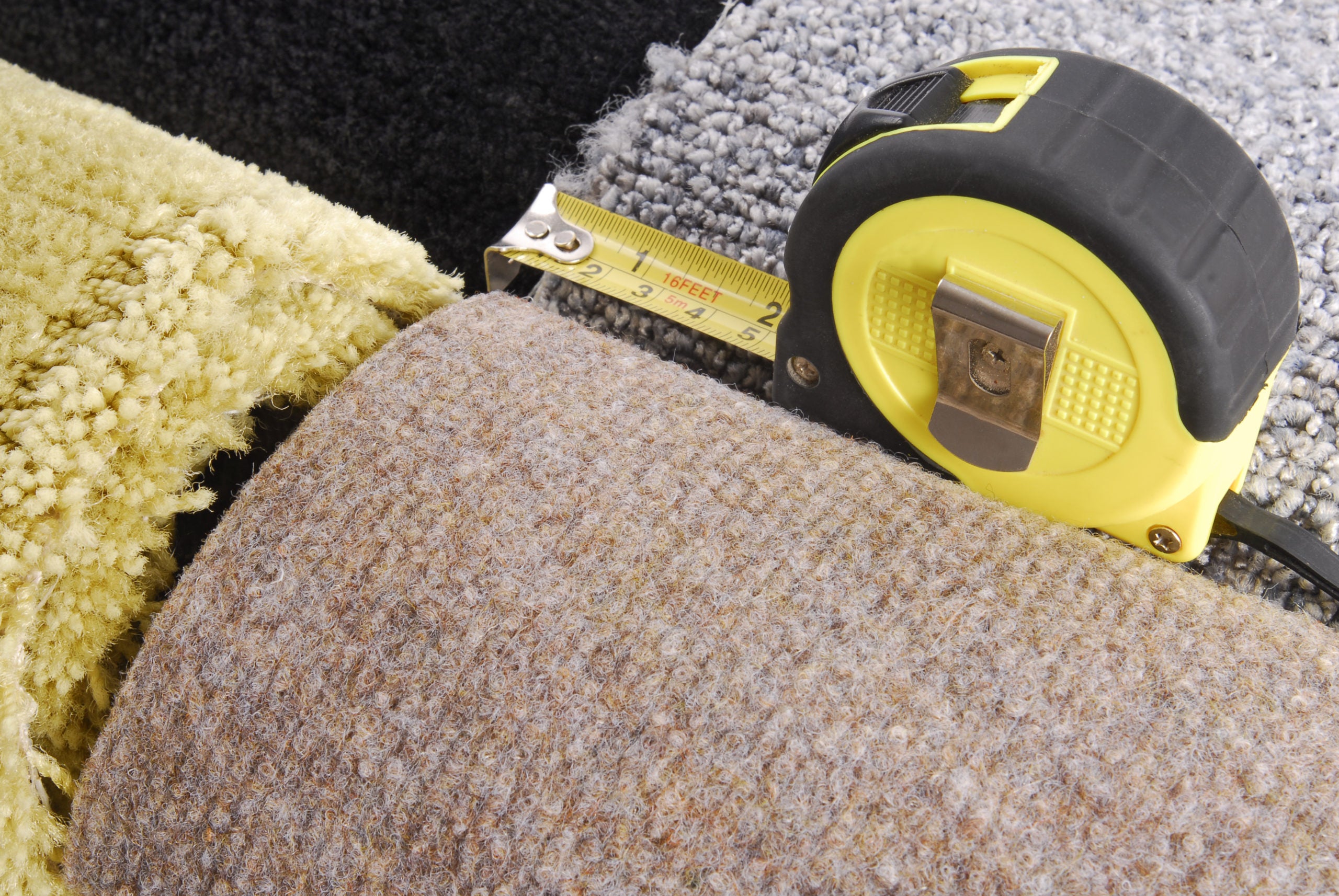 Navigating Cut Pile vs. Loop Pile Carpets: Deciphering the Ideal Style for Your Space