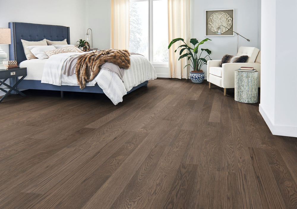 Hardwood Oak Knight RGO-5 Royal Collection