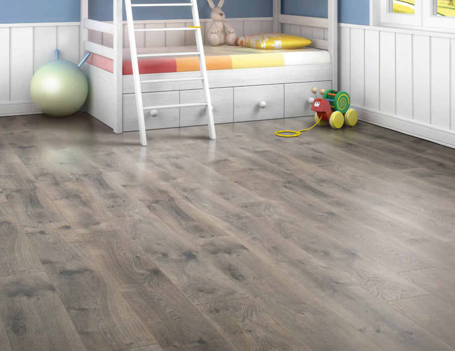 Special First Quality Laminate 39540/03141 MISTY HOLLOW OAK